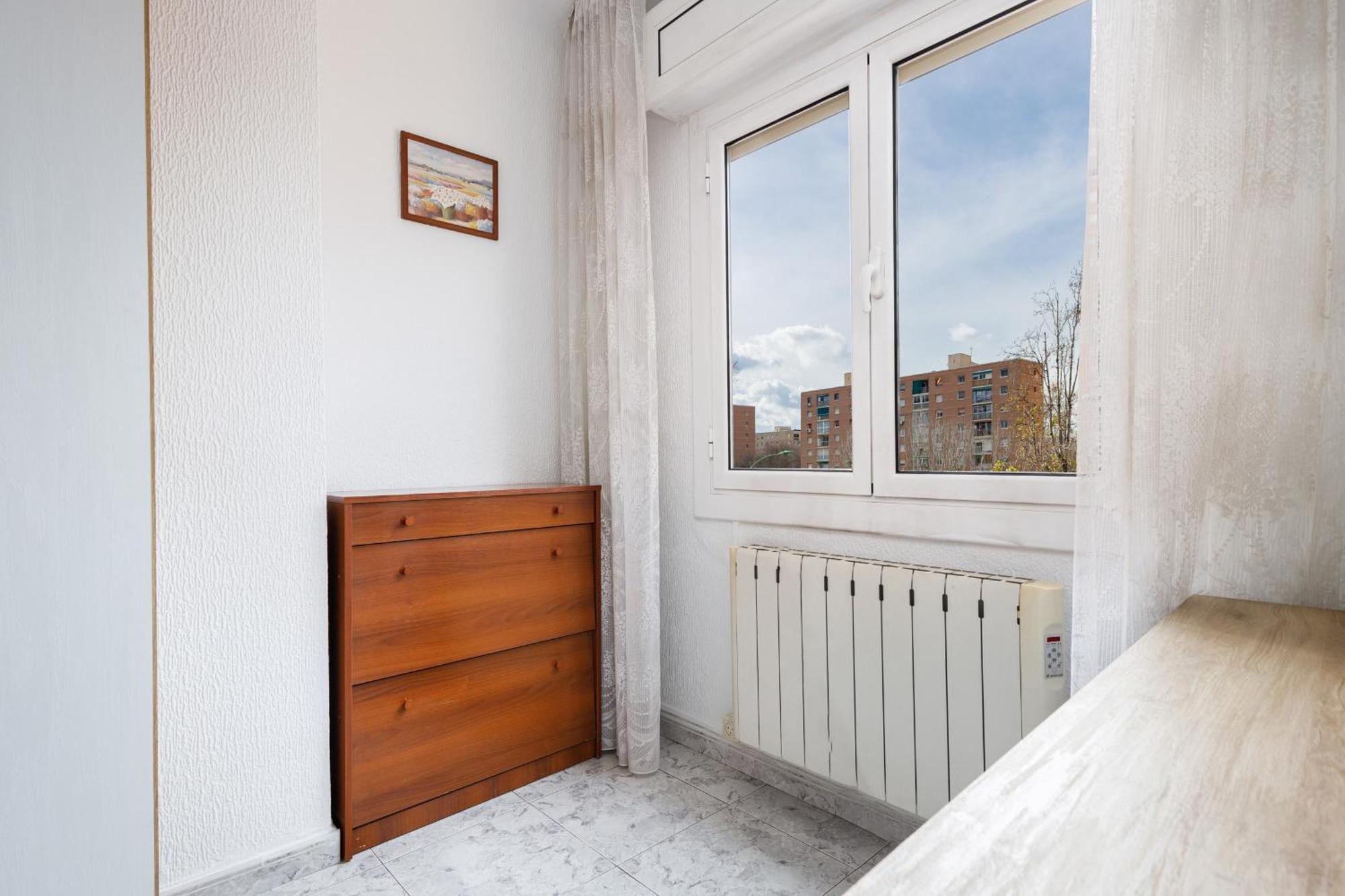 Besos - Bright Apartment Close To Congress & Port 圣阿德里安-德贝索斯 外观 照片