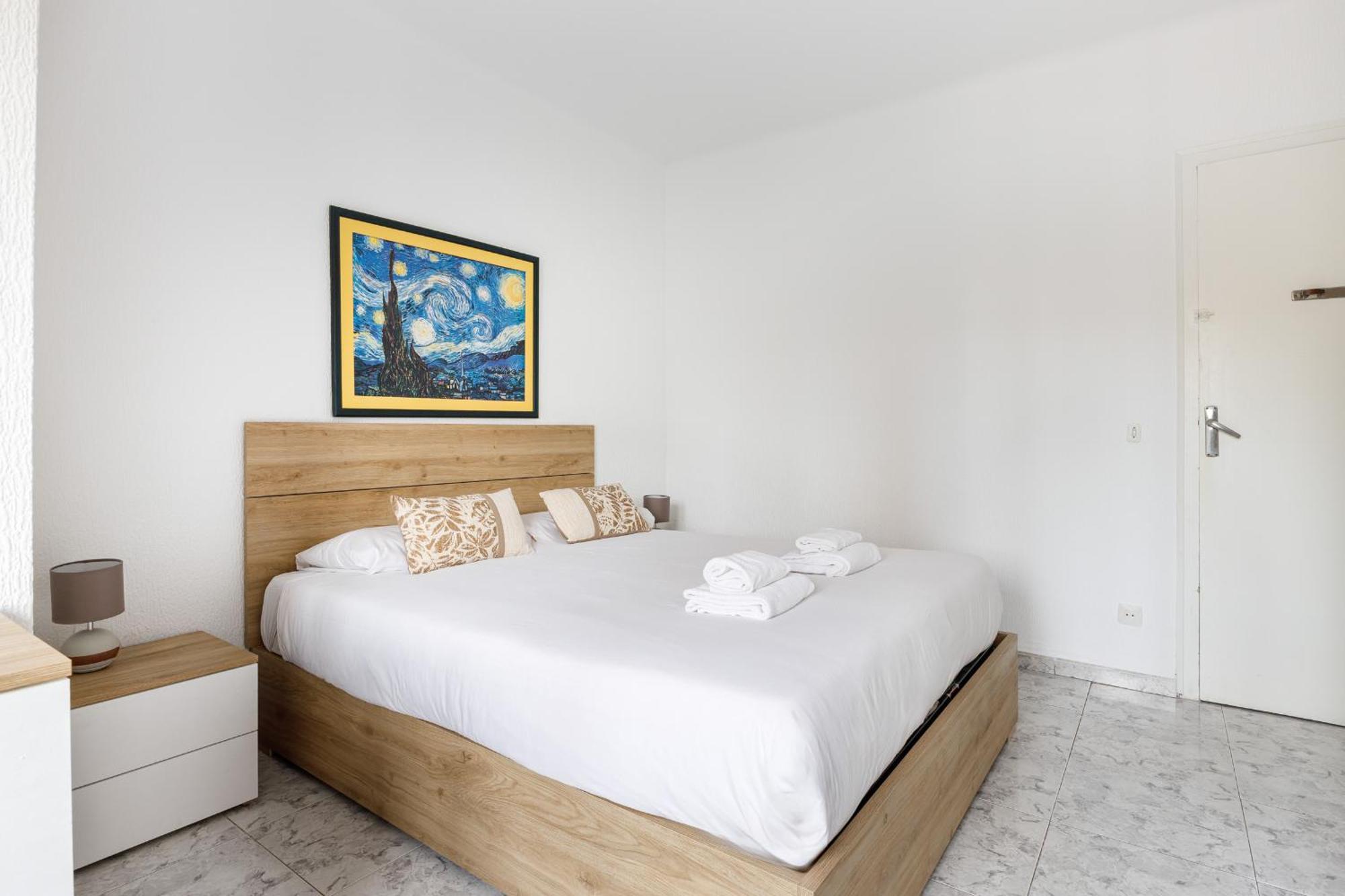 Besos - Bright Apartment Close To Congress & Port 圣阿德里安-德贝索斯 外观 照片