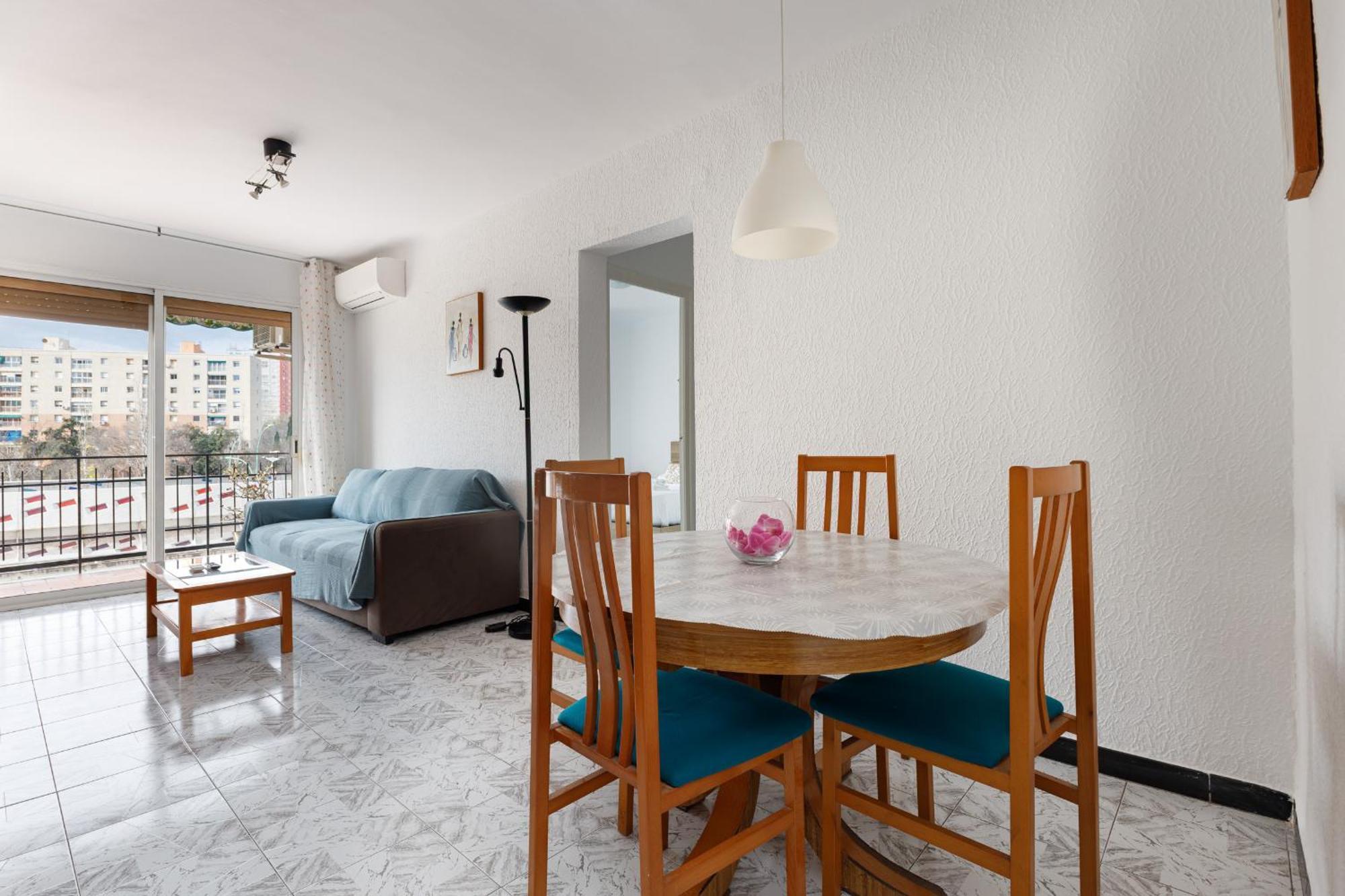 Besos - Bright Apartment Close To Congress & Port 圣阿德里安-德贝索斯 外观 照片